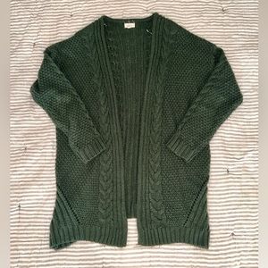 Green Sweater Cardigan​